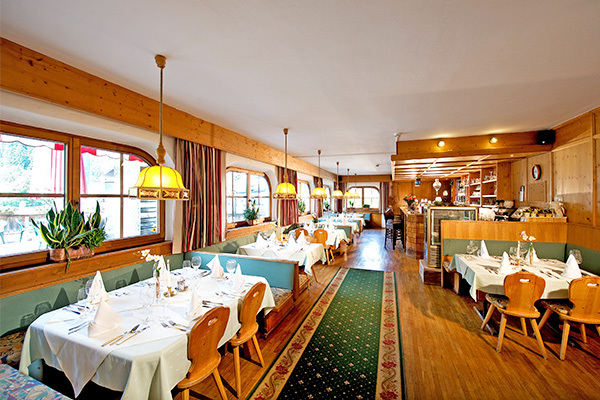 FERIENHOTEL ALPENHOF - Aurach bei Kitzbühel (Tirolo - Austria) A gestione familiare nel cuore del Tirolo