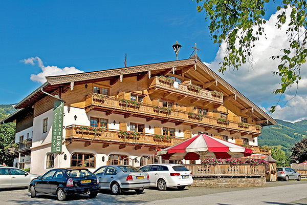 FERIENHOTEL ALPENHOF - Aurach bei Kitzbühel (Tirolo - Austria) A gestione familiare nel cuore del Tirolo