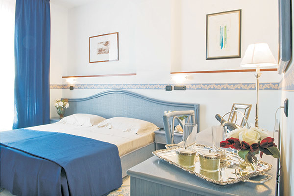 HOTEL STELLA MARIS 4* - Casal Velino (SA) In posizione panoramica sulla costa del Cilento