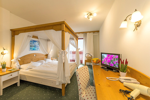 HOTEL HELLWEGER 4* - Campo Tures (BZ) Nel cuore di campo Tures