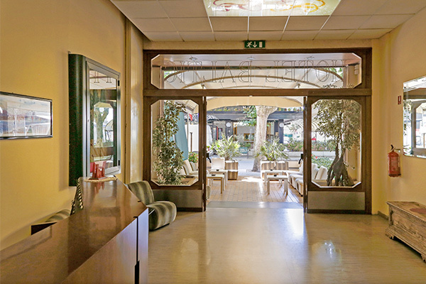 HOTEL BALTIC 3* - San Mauro Pascoli (FC) A 200 metri dal mare, con servizio spiaggia