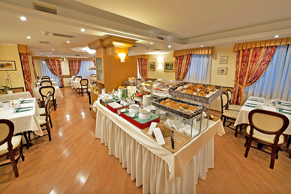 HOTEL ST. MICHAEL 4* - Livigno (SO) Accoglienza e benessere nel cuore delle Alpi