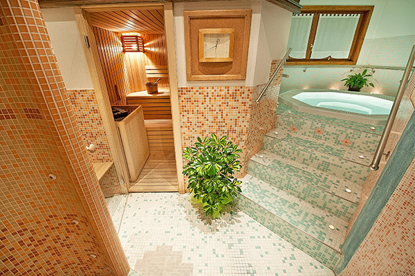HOTEL ST. MICHAEL 4* - Livigno (SO) Accoglienza e benessere nel cuore delle Alpi