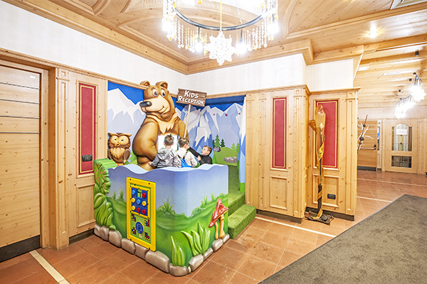 HOTEL TOURING 4* - Livigno (SO) Tradizione & sapori in family hotel 4*