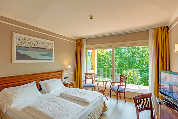 SMALL & BEAUTIFUL HOTEL BOFFENIGO 4* - Costermano (VR) Relax e benessere con vista panoramica sul Lago di Garda