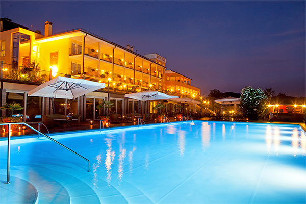 SMALL & BEAUTIFUL HOTEL BOFFENIGO 4* - Costermano (VR) Relax e benessere con vista panoramica sul Lago di Garda