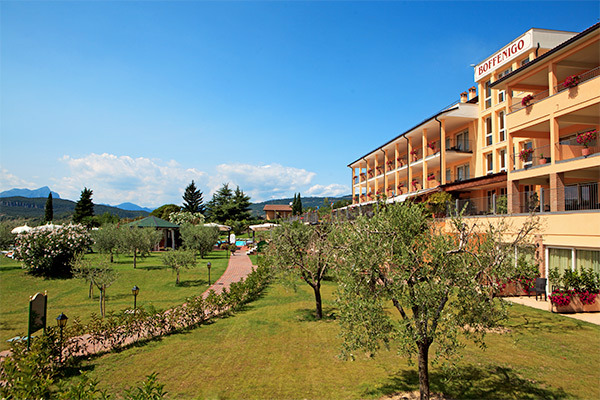 SMALL & BEAUTIFUL HOTEL BOFFENIGO 4* - Costermano (VR) Relax e benessere con vista panoramica sul Lago di Garda
