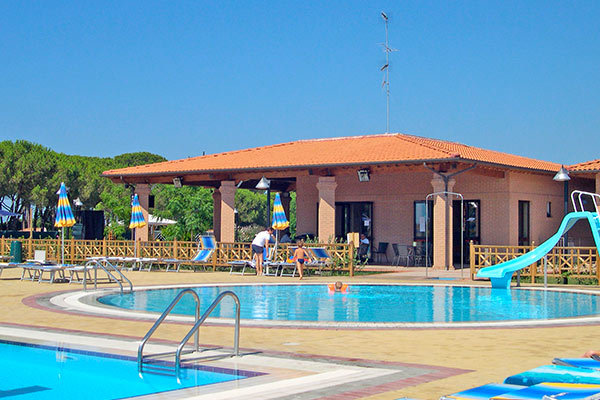 VILLAGGIO IL GIRASOLE 4* - Follonica (GR) Trilocali 4* a 900 metri dalla spiaggia