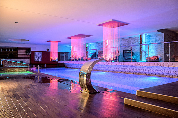 DESIGN OBEROSLER HOTEL 4* - Madonna di Campiglio (TN) Design Hotel 4* incastonato tra le Dolomiti del Brenta