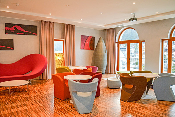 DESIGN OBEROSLER HOTEL 4* - Madonna di Campiglio (TN) Design Hotel 4* incastonato tra le Dolomiti del Brenta