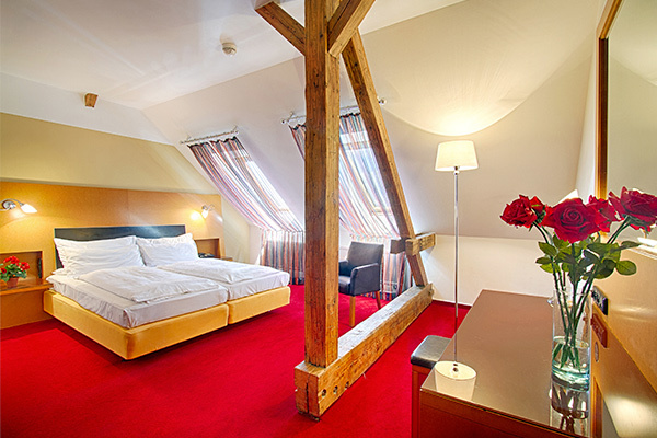 HOTEL THEATRINO 4* - Praga (Repubblica Ceca) Elegante Hotel 4* in stile Art Nouveau a Praga