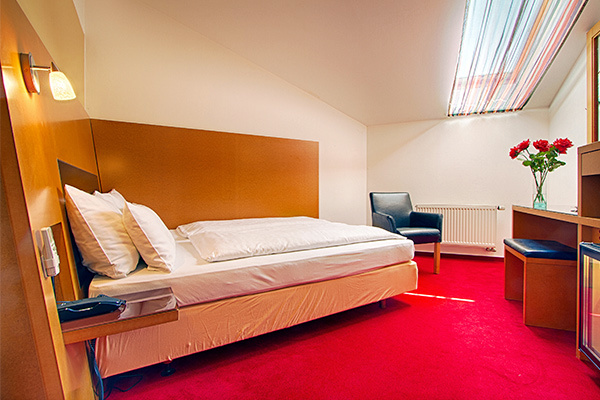HOTEL THEATRINO 4* - Praga (Repubblica Ceca) Elegante Hotel 4* in stile Art Nouveau a Praga
