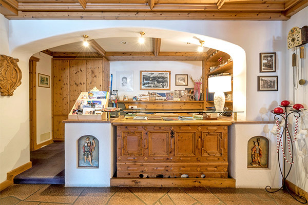 HOTEL CANADA 3* - Predazzo (TN) Immerso nella natura in Val di Fiemme