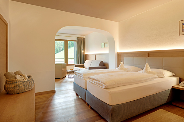 HOTEL ROYAL HINTERHUBER 4* - Riscone (BZ) Hotel 4* al Plan de Corones