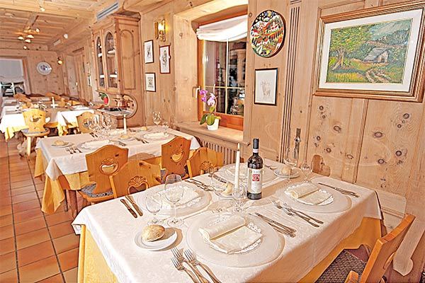 HOTEL LIVIGNO 3* - Livigno (SO) Tradizione e ospitalitA' a Livigno