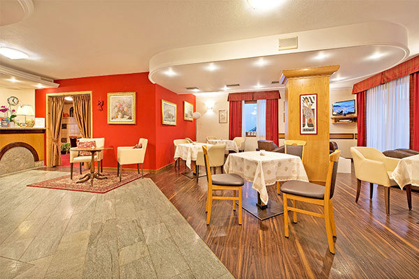 HOTEL ST. MICHAEL 4* - Livigno (SO) Accoglienza e benessere nel cuore delle Alpi