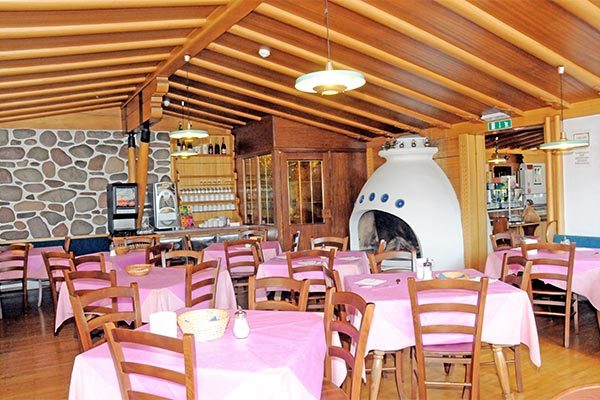 HOTEL ROSA 3* - Vigo di Fassa (TN) Posizione panoramica, in Val di Fassa