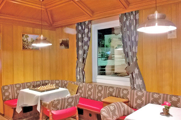 HOTEL ROSA 3* - Vigo di Fassa (TN) Posizione panoramica, in Val di Fassa