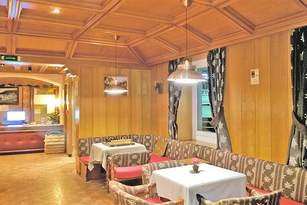 HOTEL ROSA 3* - Vigo di Fassa (TN) Posizione panoramica, in Val di Fassa