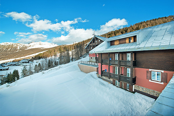ALPEN VILLAGE HOTEL 3* - Livigno (SO) 3* con vista panoramica su Livigno