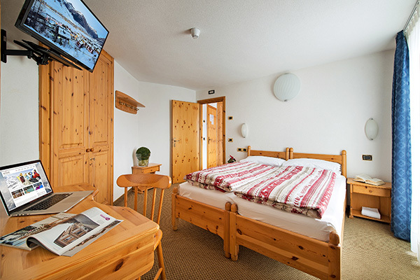 ALPEN VILLAGE HOTEL 3* - Livigno (SO) 3* con vista panoramica su Livigno