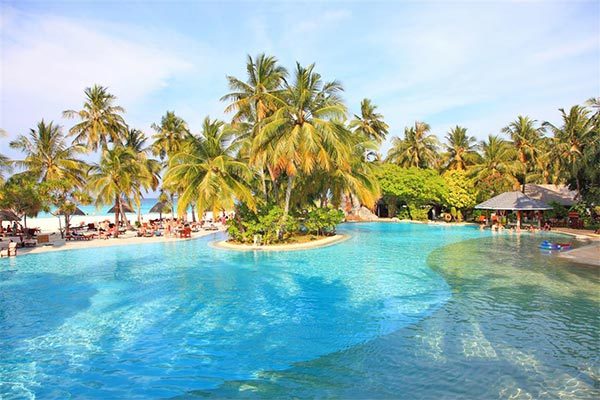 SUN ISLAND RESORT & SPA 5* - Nalaguraidhoo (Atollo di Ari - Maldive) Relax sotto il sole maldiviano