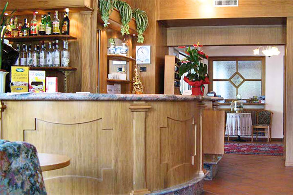 HOTEL ROSA ALPINA 3* - Andalo (TN) Nella cornice delle Dolomiti di Brenta