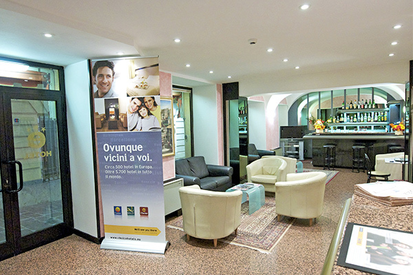 HOTEL EUROPA 3* - Genova (GE) In posizione centrale a Genova