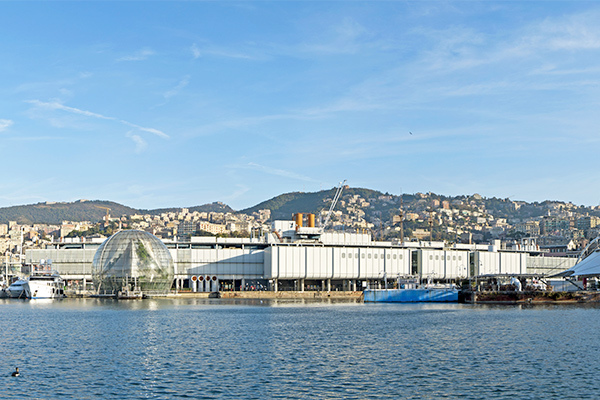 HOTEL EUROPA 3* - Genova (GE) In posizione centrale a Genova