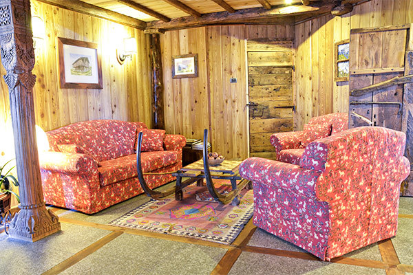 HOTEL LA TORRETTA 4* - Challand-Saint-Anselme (AO) Accoglienza familiare in location unica