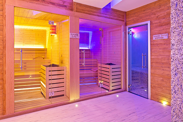 HOTEL SCIATORI 3* - Temù (BS) NELLA CORNICE DELLA VAL CAMONICA