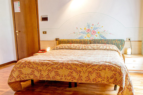HOTEL SCIATORI 3* - Temù (BS) NELLA CORNICE DELLA VAL CAMONICA