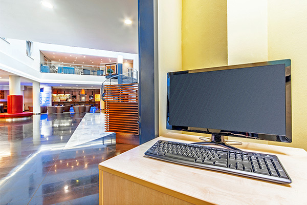 HOTEL NH BUDAPEST CITY 4* - Budapest (Ungheria Centrale - Ungheria) Essenziale 4* nella capitale ungherese