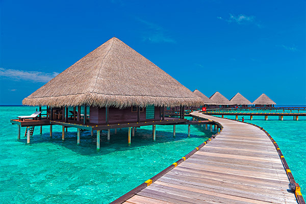 ADAARAN CLUB RANNALHI RESORT 3*S - Atollo di Malè Sud (Atollo Di Male Sud - Maldive) Resort circondato dalla barriera corallina