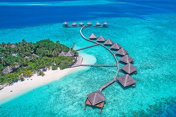 ADAARAN CLUB RANNALHI RESORT 3*S - Atollo di Malè Sud (Atollo Di Male Sud - Maldive) Resort circondato dalla barriera corallina