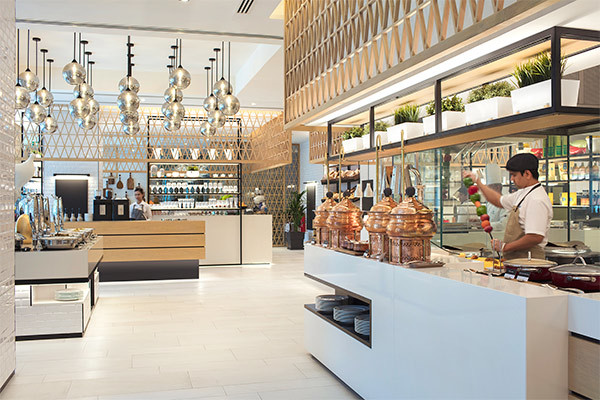 AL BANDAR ROTANA 5* - Dubai (Dubai - Emirati Arabi Uniti) Hotel 5* sul Creek di Dubai