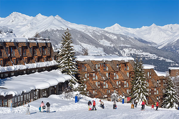 TH PILA 4* - Gressan (AO) Villaggio sulle piste, con animazione