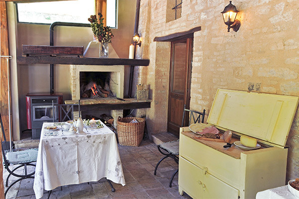 AGRITURISMO LA MAESTA' - Foligno (PG) Quiete, accoglienza e buona cucina