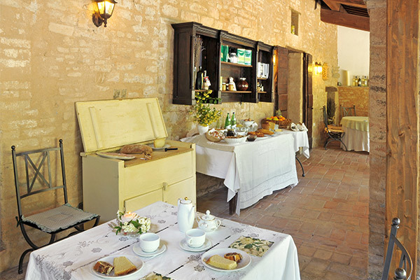 AGRITURISMO LA MAESTA' - Foligno (PG) Quiete, accoglienza e buona cucina