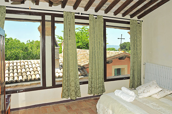 AGRITURISMO LA MAESTA' - Foligno (PG) Quiete, accoglienza e buona cucina