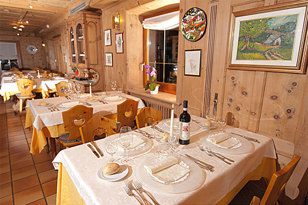HOTEL LIVIGNO 3* - Livigno (SO) Tradizione e ospitalitA' a Livigno
