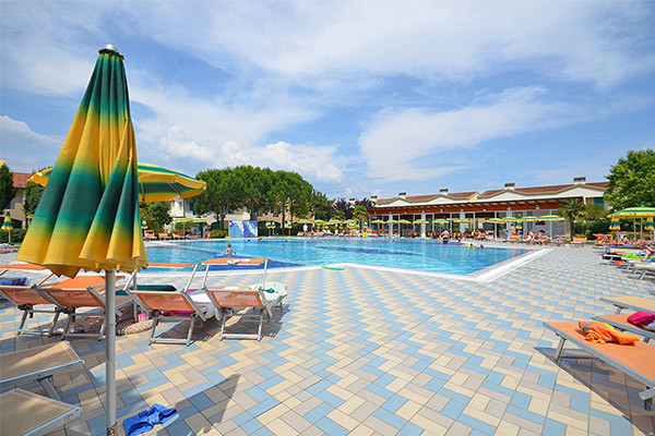 APARTHOTEL MARCO POLO RESORT - Bibione (VE) A 500 metri dalla spiaggia
