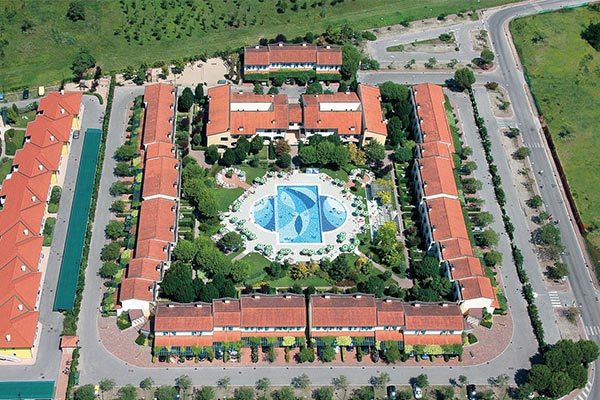 APARTHOTEL MARCO POLO RESORT - Bibione (VE) A 500 metri dalla spiaggia