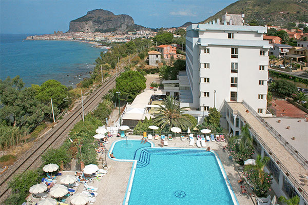 HOTEL SANTA LUCIA LE SABBIE D'ORO 3* - Cefalù (PA) Vista sul Golfo di Cefalu'
