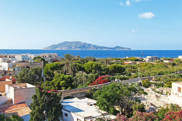 RESORT IL MULINO 3* - Favignana (TP) Essenziale 3* sul mare cristallino delle Egadi