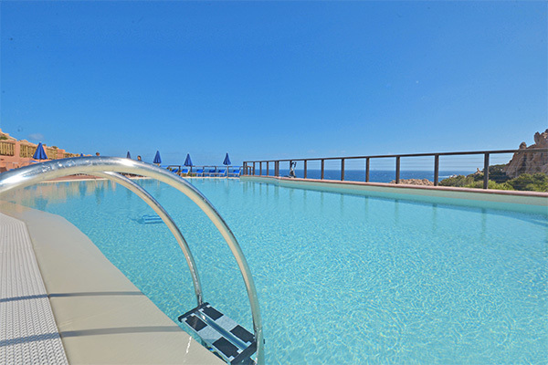 HOTEL COSTA PARADISO 4* - Trinità d'Agultu e Vignola (SS) Hotel di charme, panorama unico, a 700 metri dalla spiaggia di Li Cossi