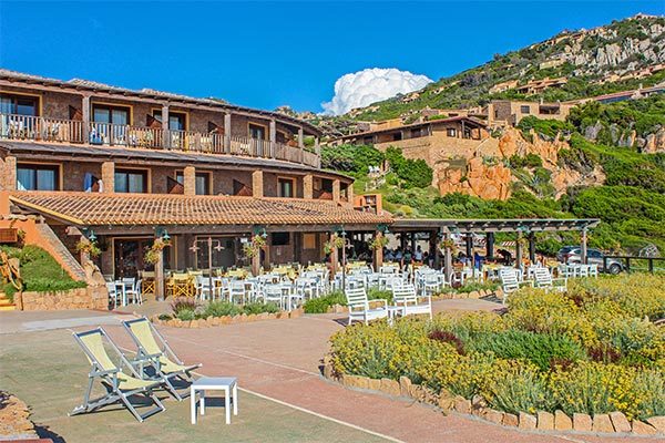 HOTEL COSTA PARADISO 4* - Trinità d'Agultu e Vignola (SS) Hotel di charme, panorama unico, a 700 metri dalla spiaggia di Li Cossi