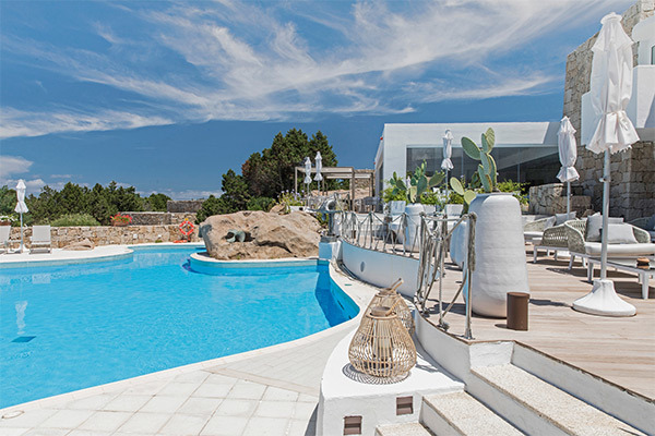 GRAND RELAIS DEI NURAGHI 5* - Baja Sardinia (OT) Con vista sul Golfo di Arzachena