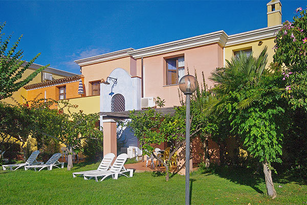 HOTEL LA TORRE 4* - Bari Sardo (OG) A soli 50 metri dal mare