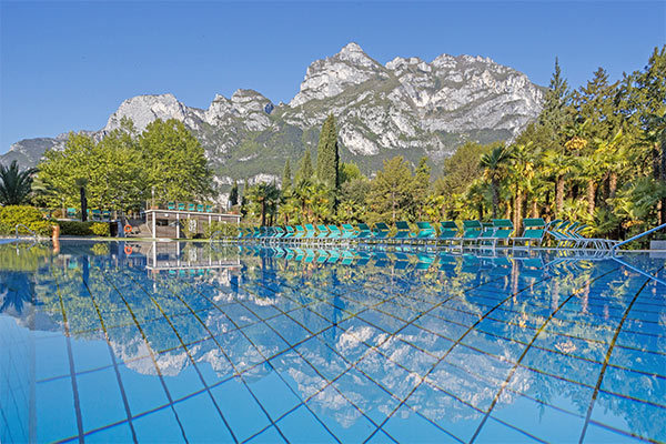 HOTEL DU LAC ET DU PARC 4* - Riva del Garda (TN) Immerso in un parco sulle rive del Lago di Garda